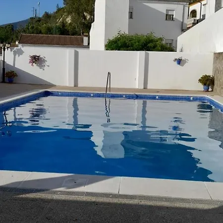 Casas El Albarracín El Bosque (Cadiz)