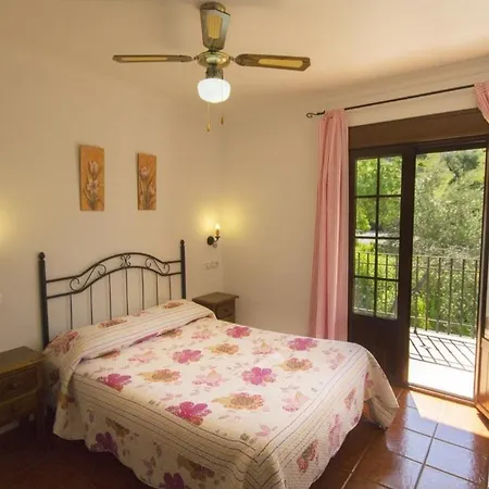 Casas El Albarracín *