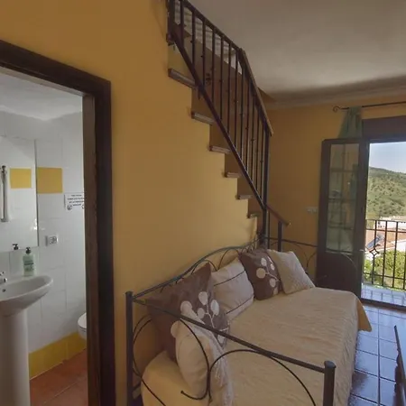 Holiday home Casas El Albarracin El Bosque
