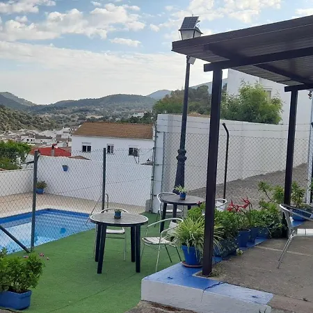 Holiday home Casas El Albarracin El Bosque