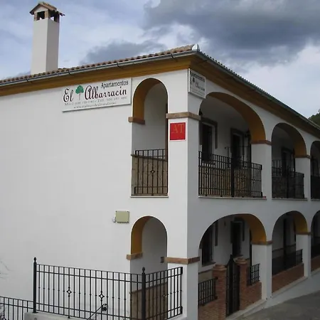 Casas El Albarracin * El Bosque