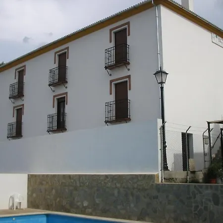 Casas El Albarracin Holiday home El Bosque
